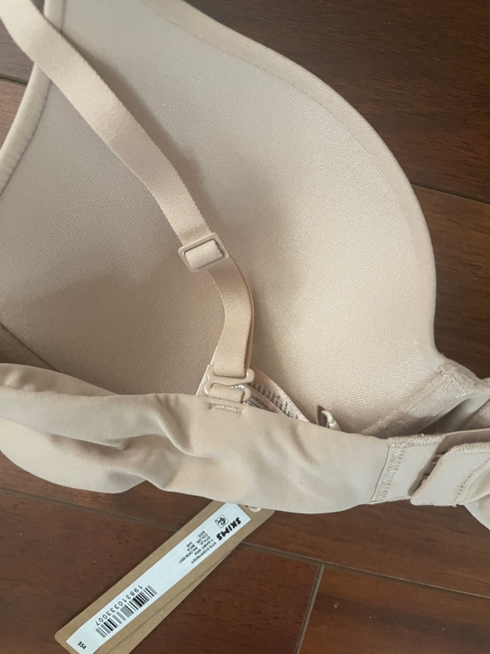 NWT | SKIMS Fits Everybody T-Shirt Bra | Mica | 34B - Picture 3 of 8